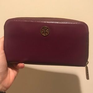 Authentic Tory Burch Continental Wallet